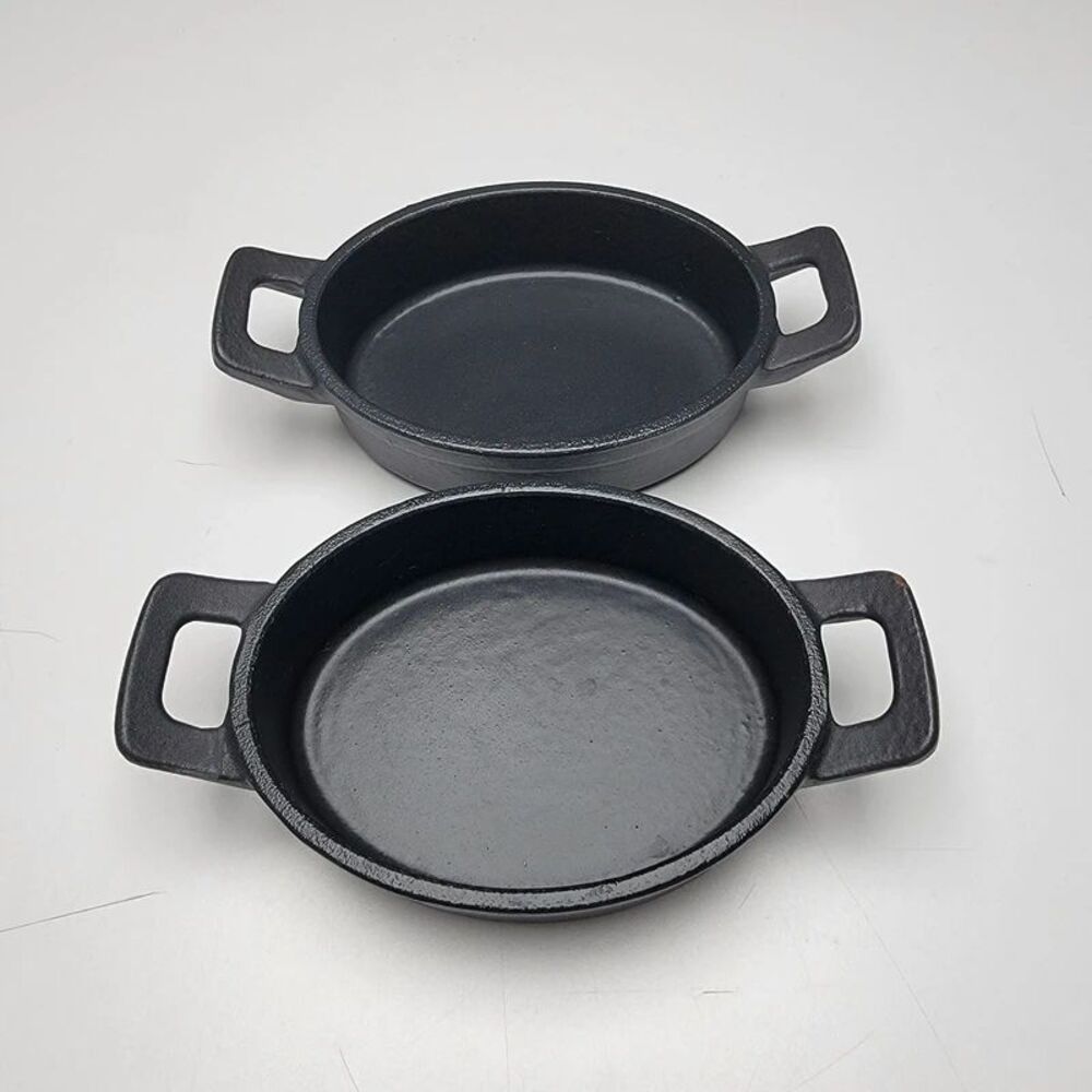 Zakarian Set of 2 Cast Iron Non-Stick Mini Baking Dishes Oval Black